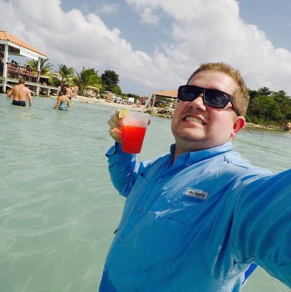 Meet your Posher, Johnny - Picture 1 of 1